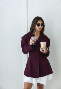 FRANKIE cinched blazer / Maroon